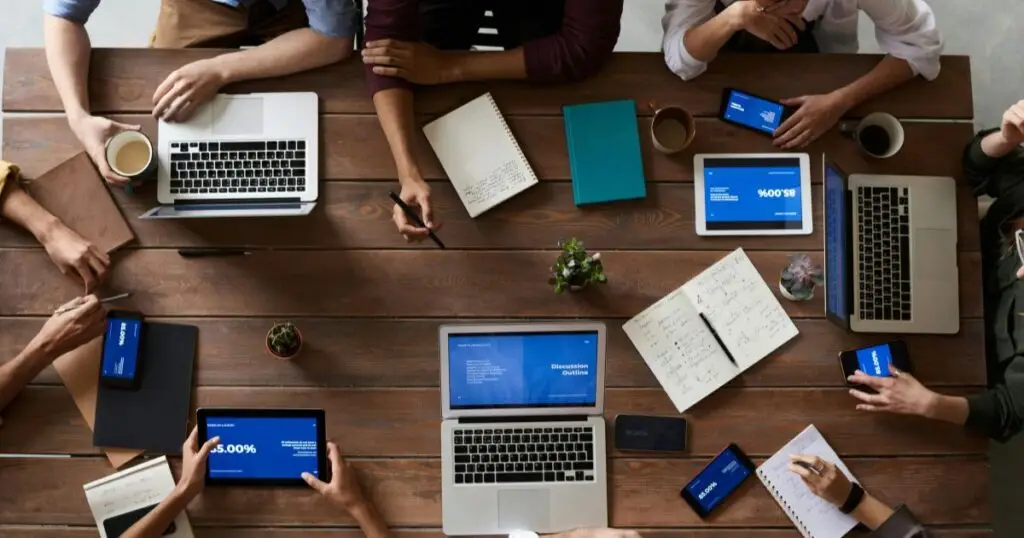Estratégias para Integrar o TikTok ao Seu Site Institucional e Atrair um Público Mais Jovem 3 estrategias para integrar o tiktok ao seu site institucional e atrair um publico mais jovem